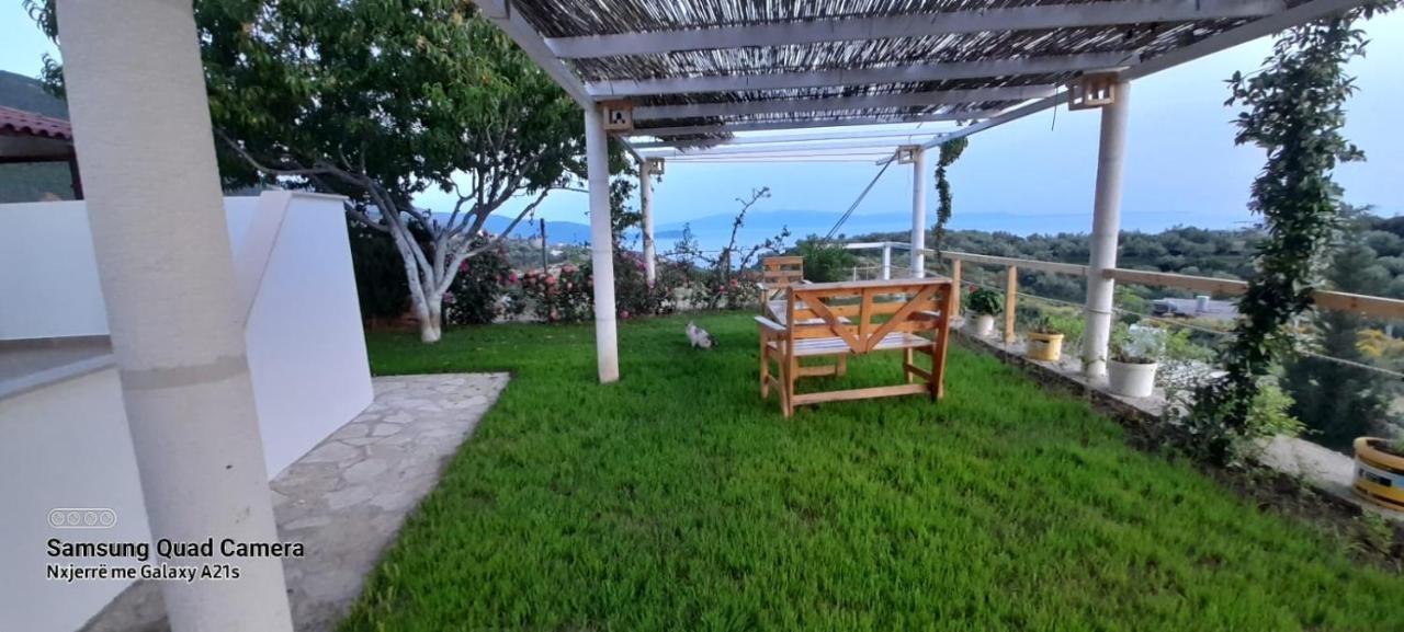 Xuxi Apartments Лукове Экстерьер фото