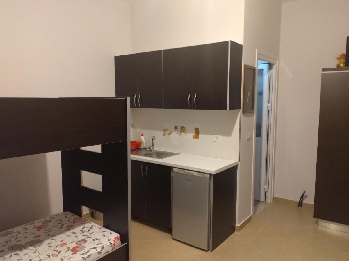 Xuxi Apartments Лукове Экстерьер фото