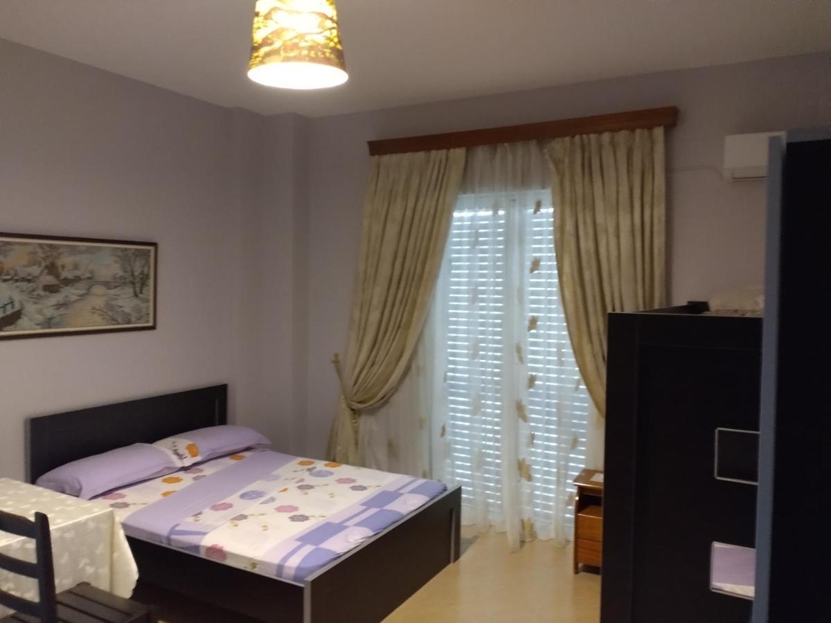 Xuxi Apartments Лукове Экстерьер фото