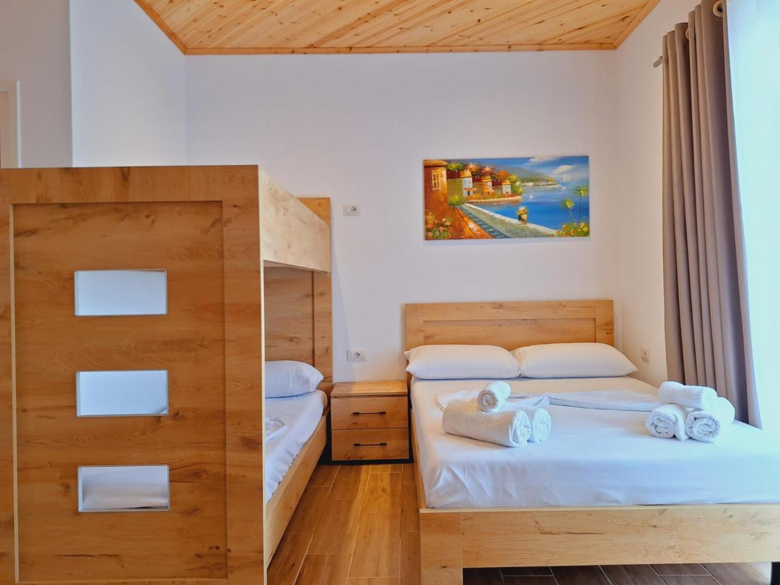 Xuxi Apartments Лукове Экстерьер фото