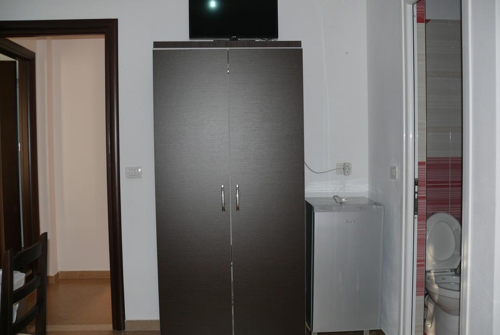 Xuxi Apartments Лукове Экстерьер фото