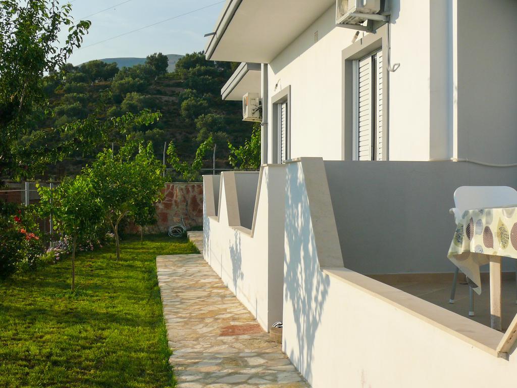 Xuxi Apartments Лукове Экстерьер фото