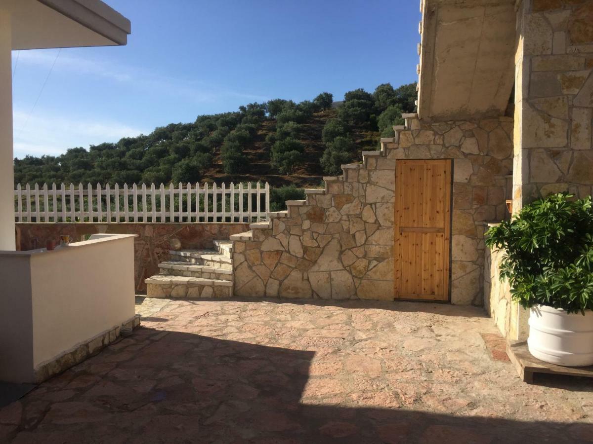 Xuxi Apartments Лукове Экстерьер фото